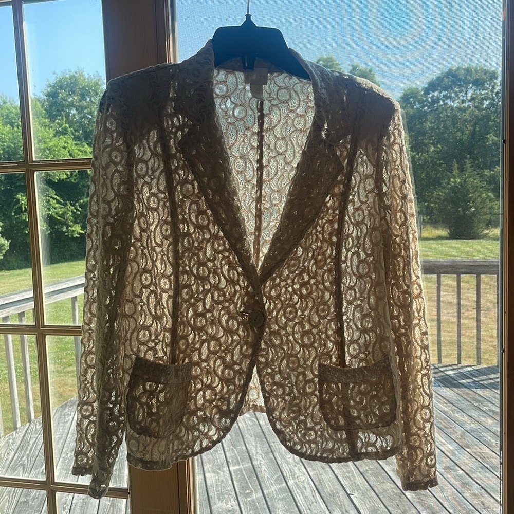 Chico’s - beige lacy lightweight blazer - sequins on pockets - Chicos size 2 (M)